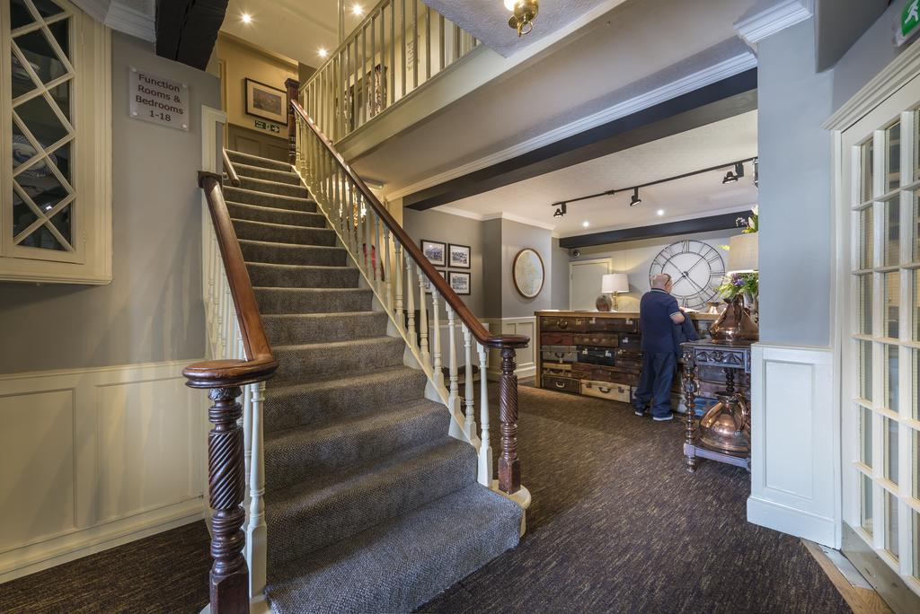 The Golden Fleece Hotel, Thirsk, North Yorkshire Exterior foto